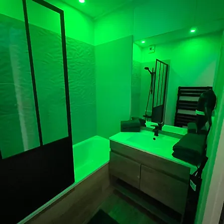 Coquet T2 à 10 Minutes De L'aéroport